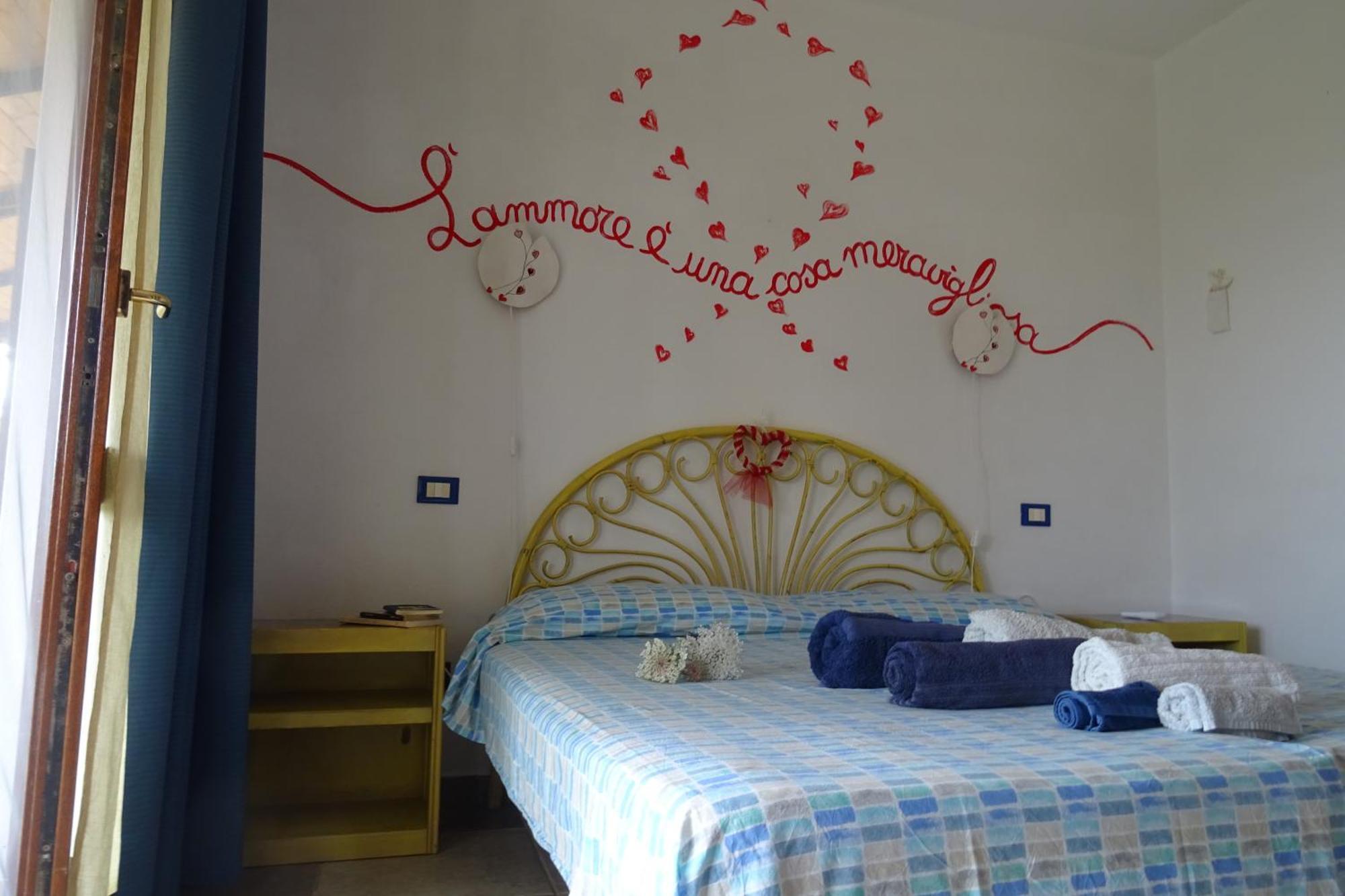 B&B Casa Per Ferie Villaggiocarovana Castiadas Extérieur photo