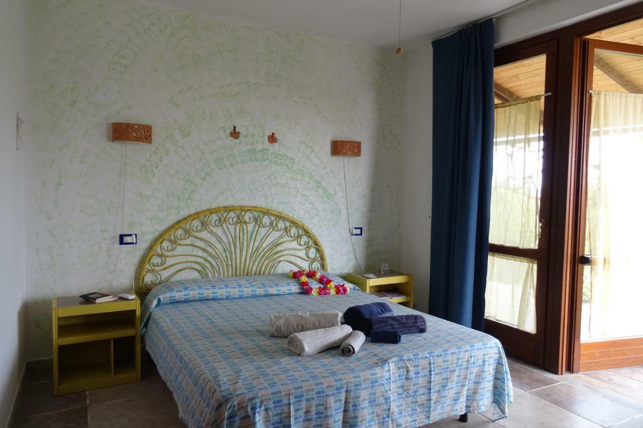 B&B Casa Per Ferie Villaggiocarovana Castiadas Extérieur photo